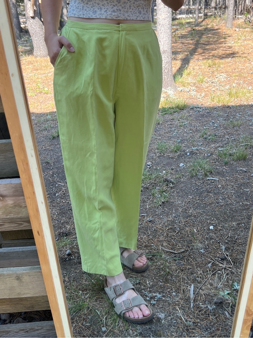 ๐ VINTAGE LAURA ASHLEY LIME GREEN SILK LINEN TROUSERS - Picture 1 of 7